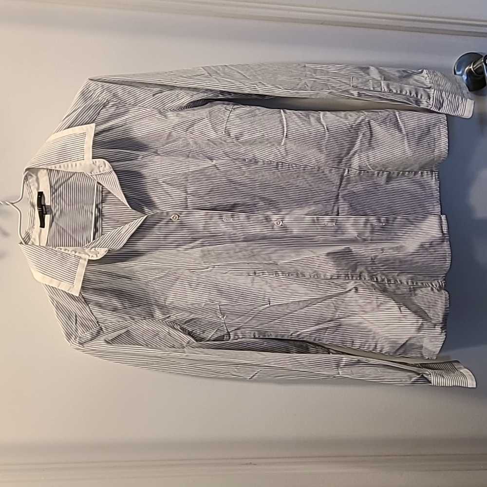 *3/$20 Closet Clearout* EUC s.4 Teenflo dress shirt